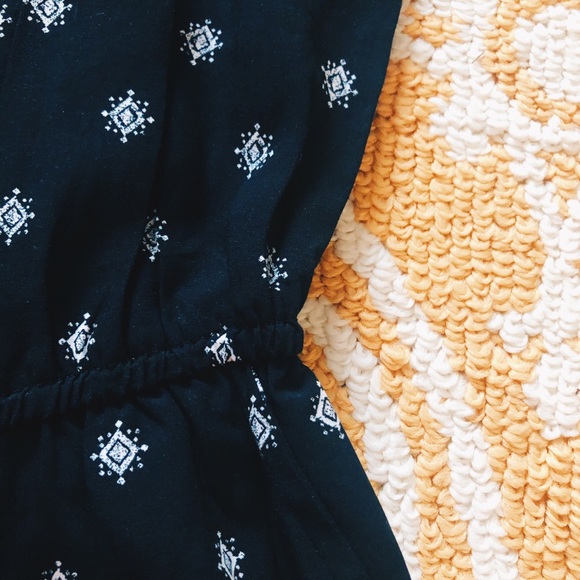 patterned romper - Picture 2 of 4